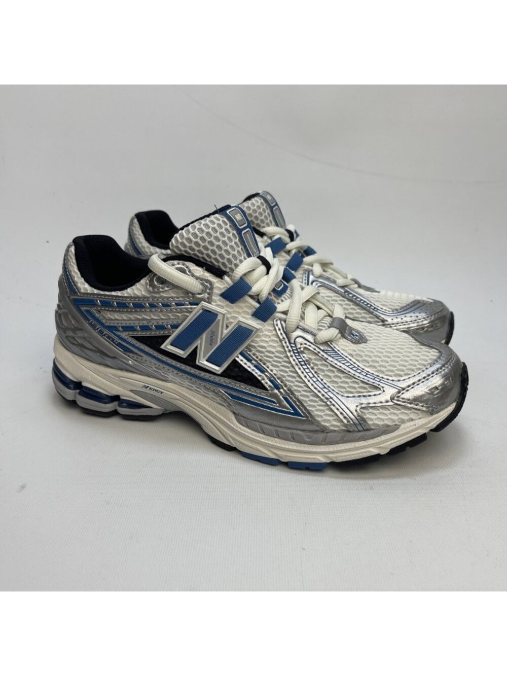 New Balance 1906R Silver Blue Agate / Silver Tech Mesh Men Size 8- M1906REB